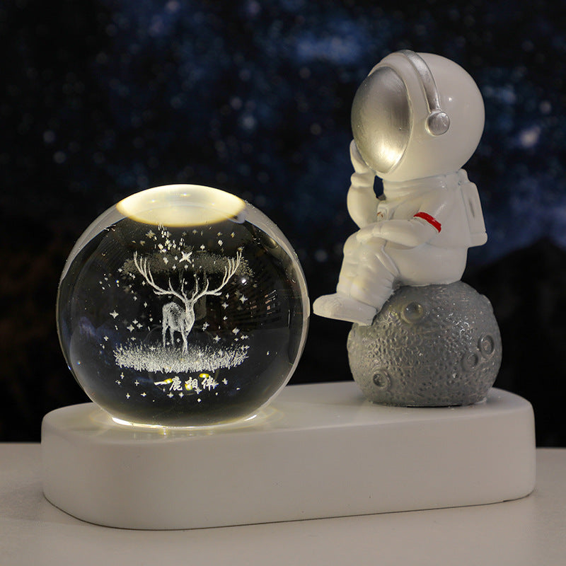 Creative Astronaut USB Luminous Crystal Ball Decoration